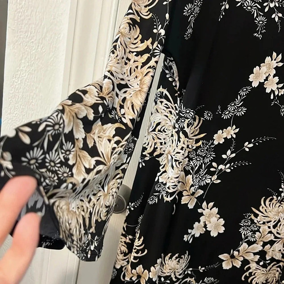 Women’s office or evening dress - Picture 3 of 6